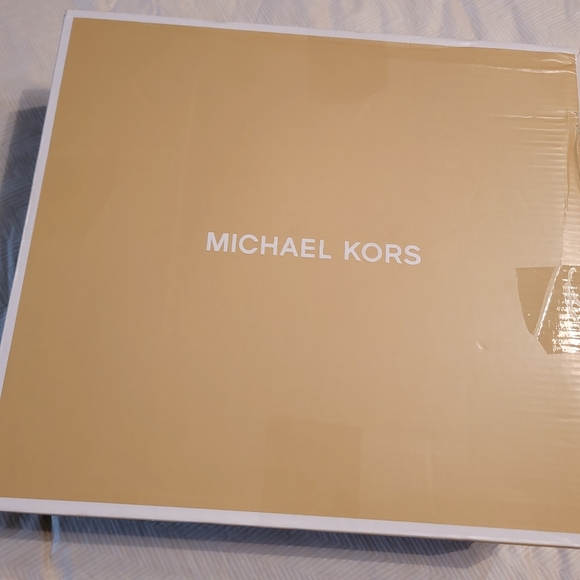 Michael Kors Silver Glitter Tavie Rainbootie Combat Boots Women's Size 8 NWT - Picture 6 of 11